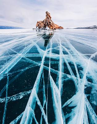 Hồ nước đóng băng đẹp tựa như 'xứ sở tuyết' - Du lịch Nga-baikal3.jpg