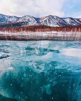 Hồ nước đóng băng đẹp tựa như 'xứ sở tuyết' - Du lịch Nga-baikal8.jpg