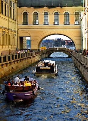 Vẻ quyến rũ của Saint Petersburg - Venice vùng phương Bắc - Du lịch Nga-saint-petersburg1.jpg