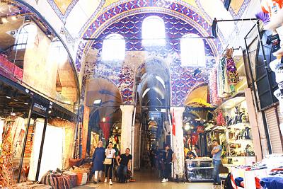 Một vòng Istanbul - thành phố cầu nối châu Á và châu Âu - Du lịch Thổ Nhĩ Kỳ-grand-bazaar.jpg