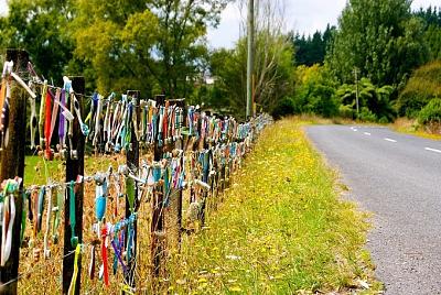 10 hàng rào làm từ đồ bỏ đi nổi tiếng ở New Zealand-du-lich-new-zealand-4.jpg