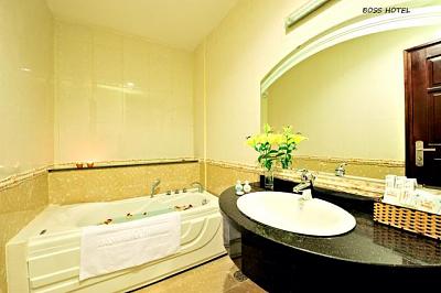 Massage thư giãn chuyên nghiệp tại Khách Sạn 3 Sao-BOSS!!!-10628187_shower.jpg