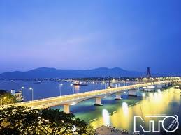 Cầu sông Hàn - Đà Nẵng - cầu quay nổi tiếng Việt Nam-images.jpg